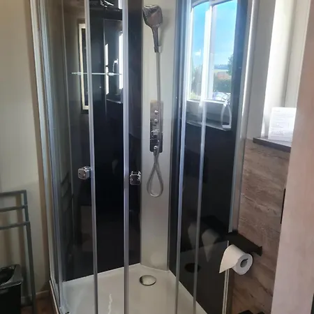 住宿加早餐酒店 Lins